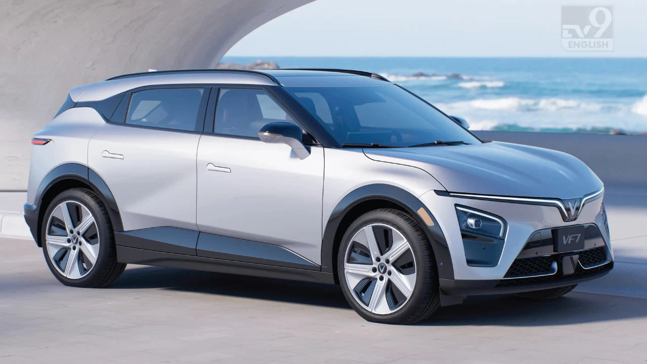 Vinfast announce pricing for VF7 and VF6