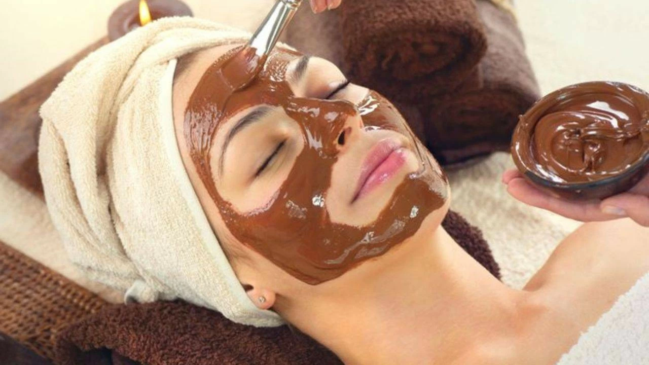 Must-try chocolate face masks for glowing, flawless skin