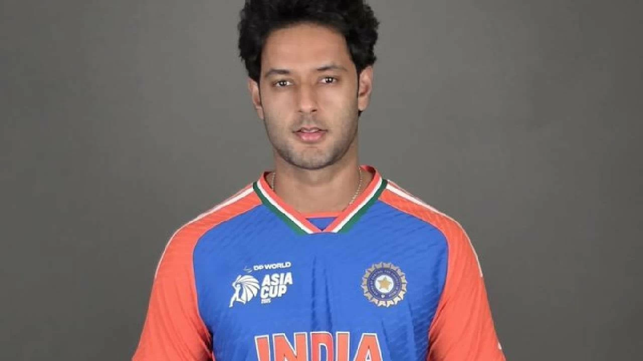 Shivam Dube unveiled Team India's jersey for Asia Cup.
