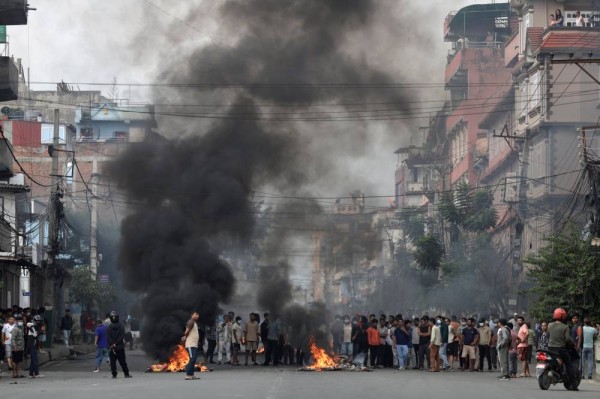 2025-09-09T044518Z_1588923935_RC24OGAHD64G_RTRMADP_3_NEPAL-PROTESTS