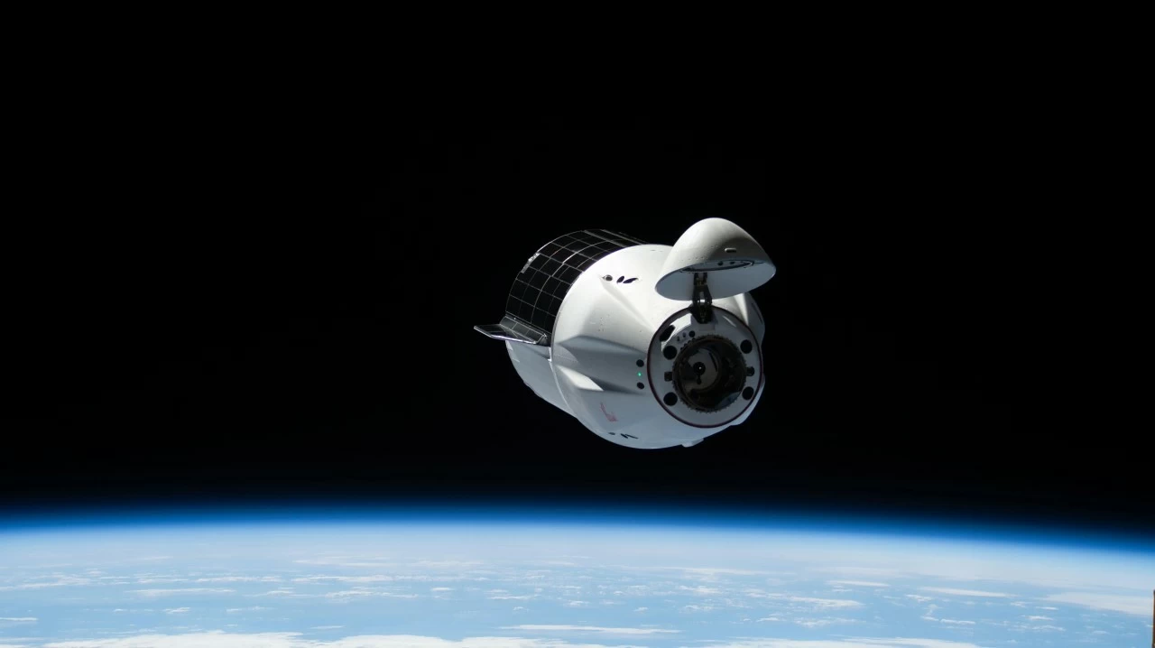 The SpaceX cargo Dragon spacecraft approaching the ISS for docking on 25 August, 2025. 