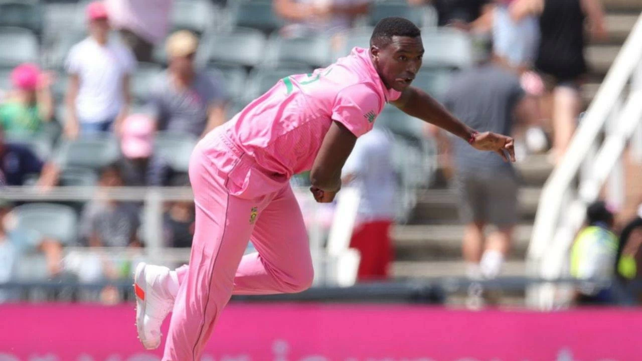Lungi Ngidi ruled out of T20I series against England with a hamstring injury. 
