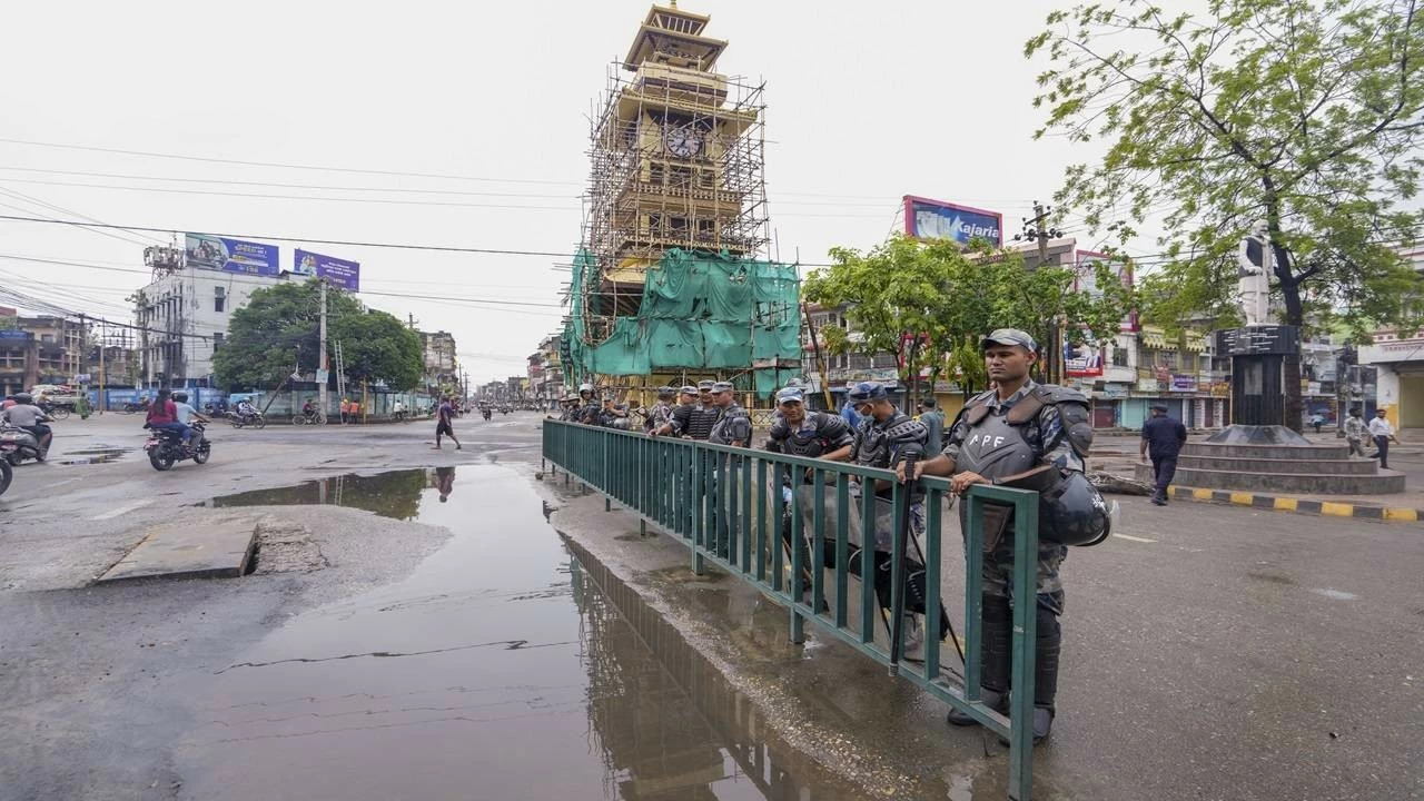 Security personnel keep vigil amid extended prohibitory orders on public movement in the wake of the anti-government protests and clashes, in Birgunj, Nepal, on Thursday, Sept. 11, 2025. (Photo: PTI Photo/Arun Sharma)