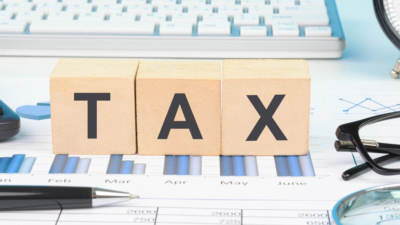 Tax professionals say that it can take two to five weeks for IT refund to be credited to the taxpayer's bank account.