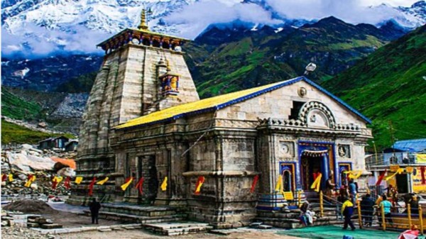 Kedarnath_Shrine_in_Uttarakhand_(1)