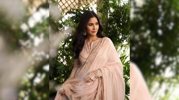 Bollywood-inspired ethnic outfits to ace Navratri 2025 look