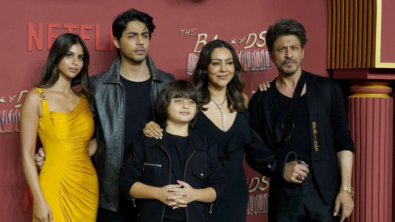 Shah Rukh Khan, Ayan Khan, Suhana Khan, and Gauri Khan