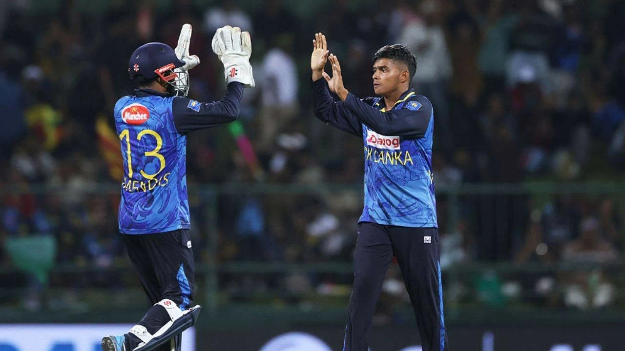 Sri Lanka&#039;s Dunith Wellalage learns of his father&#039;s death after the Asia Cup match vs Afghanistan.