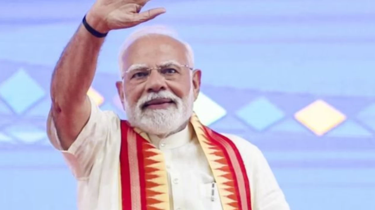 Prime Minister Narendra will visit Gujarat on Saturday.