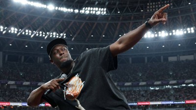 Usain Bolt to play in exhibition football game in India.