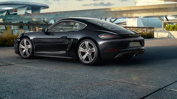 Porsche 718 will still come with the planned EV trim