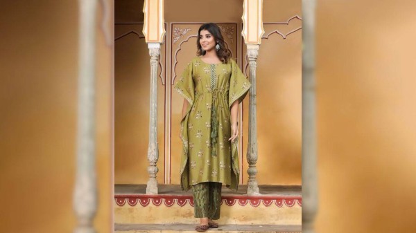 Navratri 2025 fashion guide: Green ethnic outfits to slay your festive look
