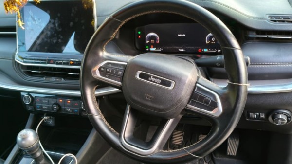 Jeep Compass interior