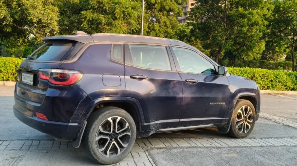 Jeep Compass styling