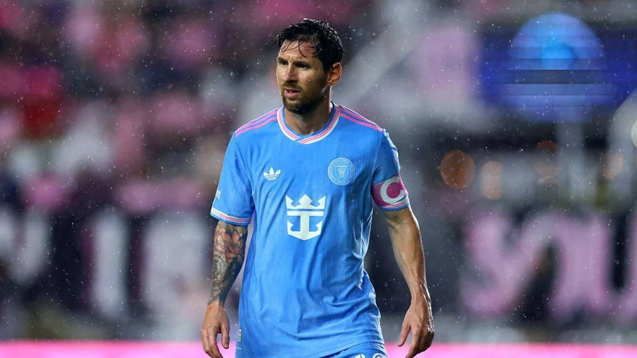 Lionel Messi helps Inter Miami beat New England Revolution 4-1 