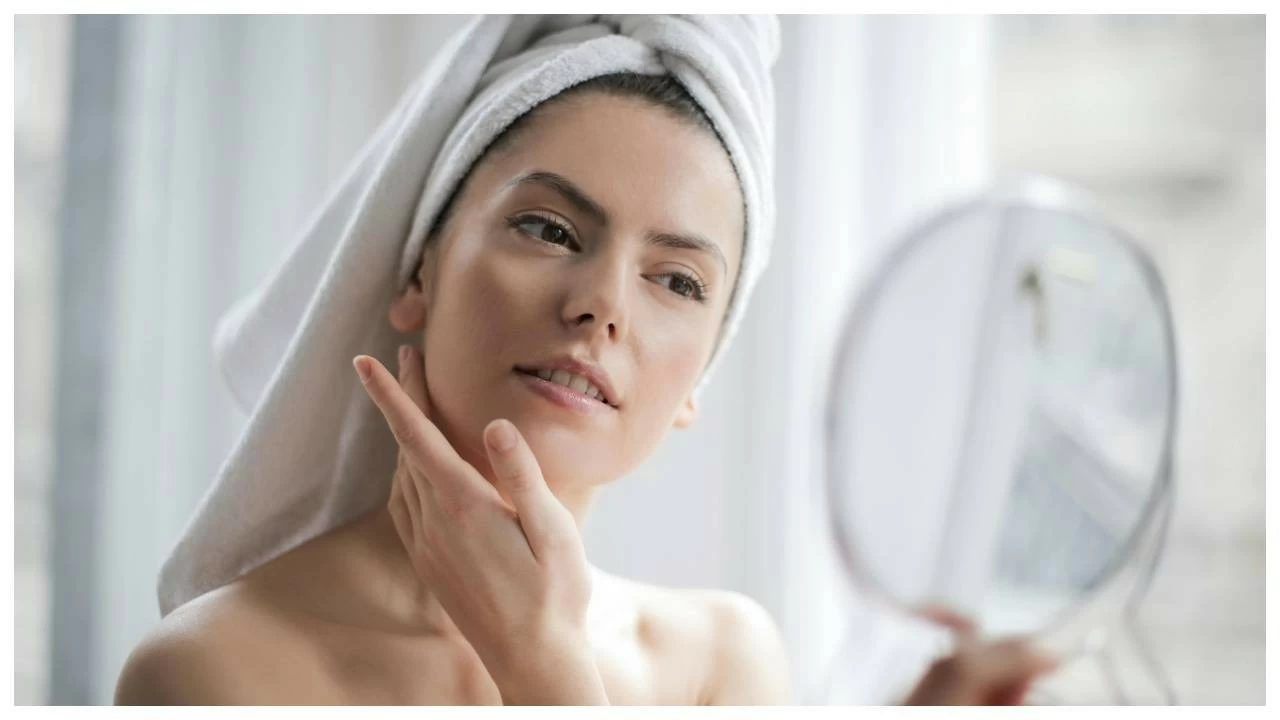 Minimalism for skin care is about being smarter in our choices, depending on facts rather than hype, and having faith in products that earn their keep.