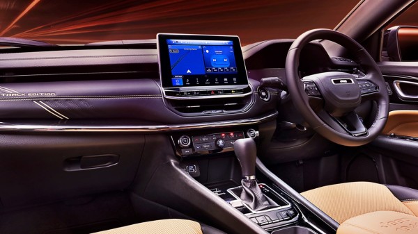 Jeep Compass Track Edition interior