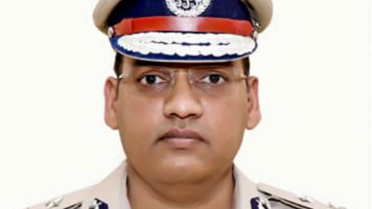 IPS officer Y Puran Kumar, a 2001-batch officer, shot himself at his Sector 11 Chandigarh residence on October 7. (Photo credit: PTI)