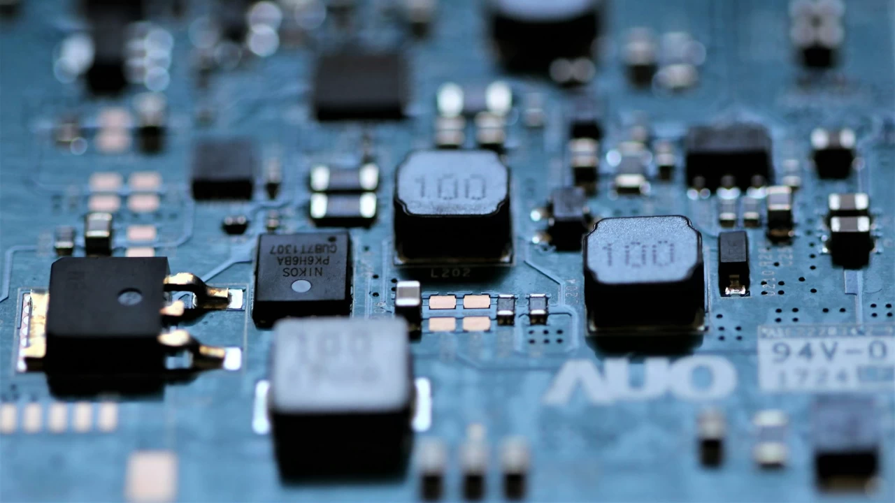 India aims to become one of the biggest semiconductor manufacturing hubs in the world. (Photo credit: Unsplash)