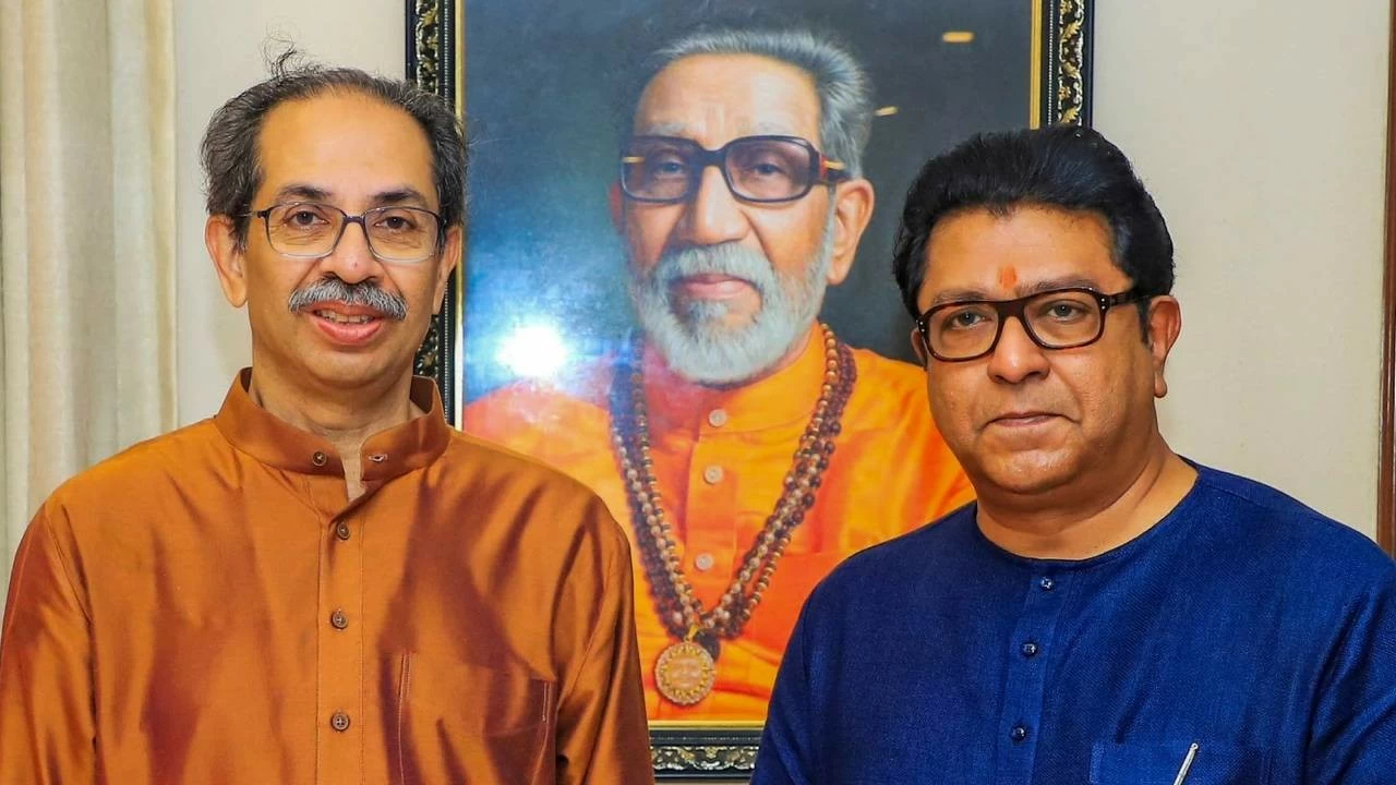 Raj Thackeray and Uddhav Thackeray are planning to hold a protest at the Thane Municipal Corporation headquarters on Monday. (PTI)