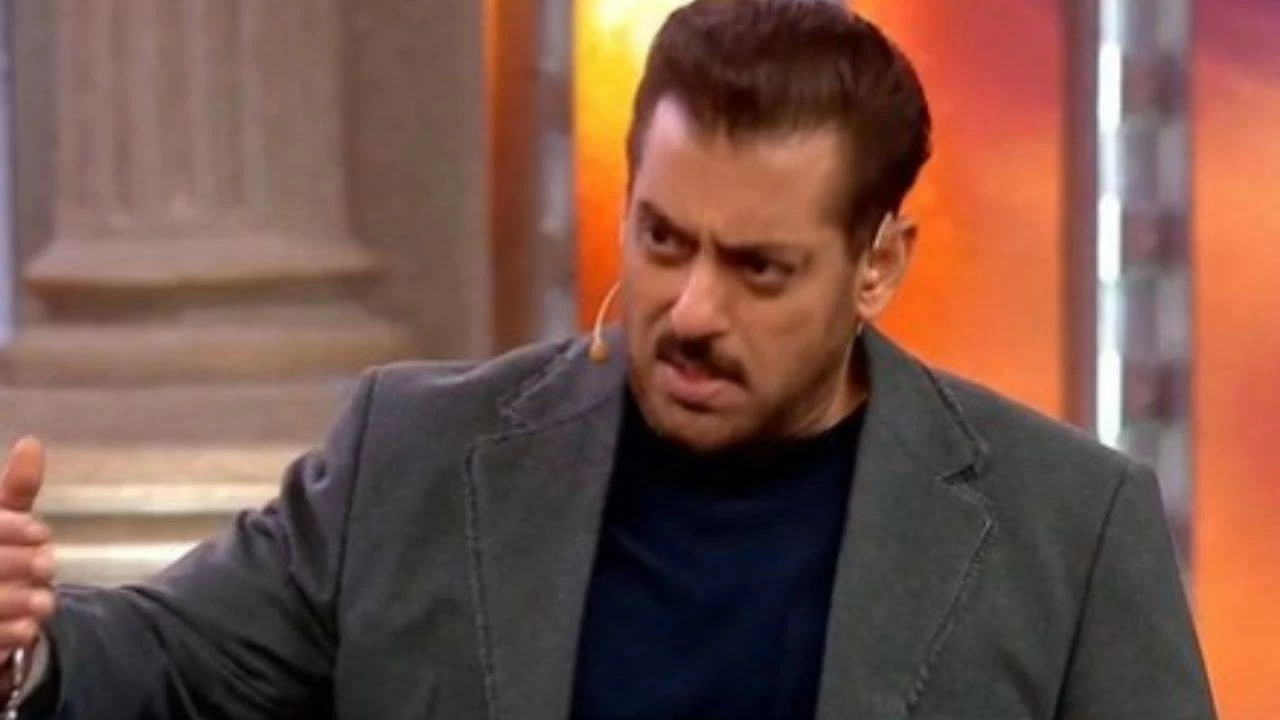 Salman Khan reacts to Dabangg director Abhinav Kashyap's statements.