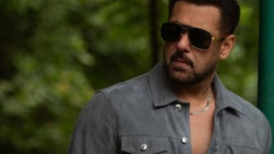 Salman Khan hits back at Sikandar director A. R. Murugadoss.