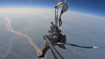 With this test jump, the MCPS has become the only parachute system in operational use by the Indian Armed Forces capable of being deployed from altitudes above 25,000 feet. (X/@DRDO_India)