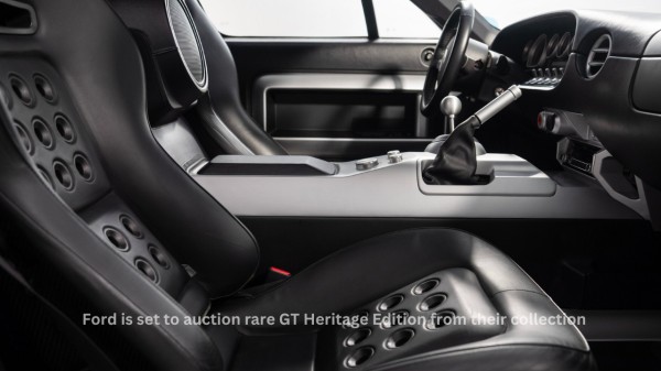 Ford GT Heritage Edition interior