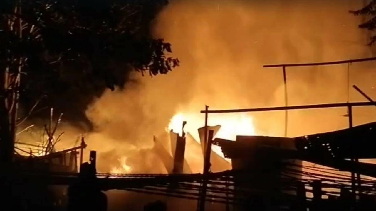 No casualties have been reported so far and efforts to douse the flames are underway.