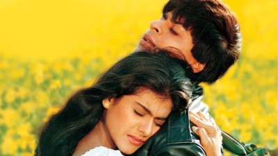 Shah_Rukh_Khan_&_Kajol's_DDLJ_turns_30