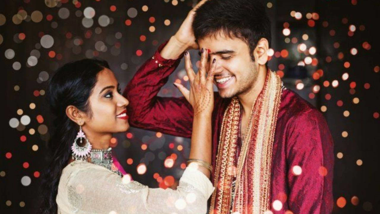 Simple ideas to celebrate Bhai Dooj with long-distance siblings