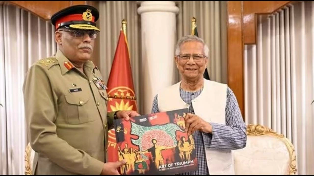 Pakistan's Joint Chiefs of Staff Committee chairperson, General Sahir Shamshad Mirza during his visit to Dhaka.