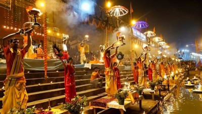 Where to stay in Varanasi for Dev Deepawali without overspending