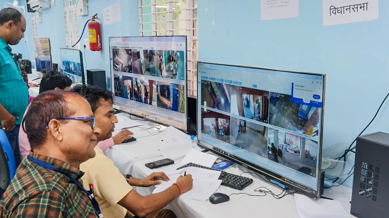 Officials monitor voting during the first phase of the Bihar Assembly election, in the control room operated under the leadership of the District Election Officer. In this phase, as many as 3.75 crore voters have decided the electoral fate of 1,314 candidates. (Photo credit: PTI)