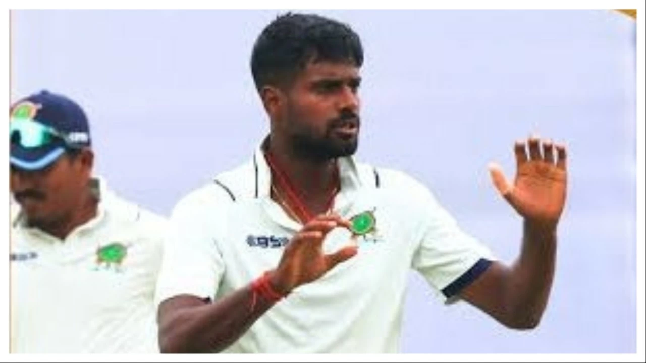 Akash Kumar smashes fastest-ever First-Class fifty.