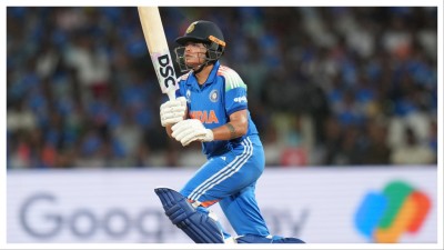 Shafali Verma plays a shot in Navi Mumbai during the Women&#039;s World Cup.