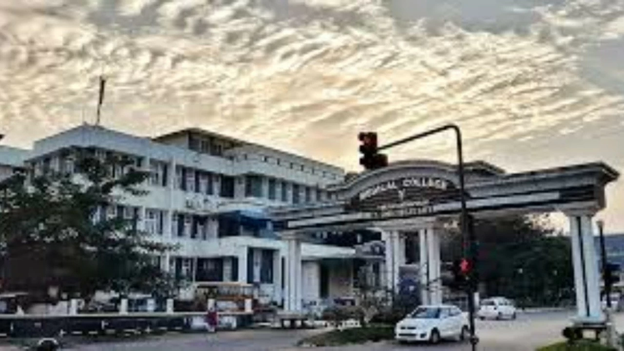 DME gives clean chit to the cardiology department following the death of Auto driver Venu