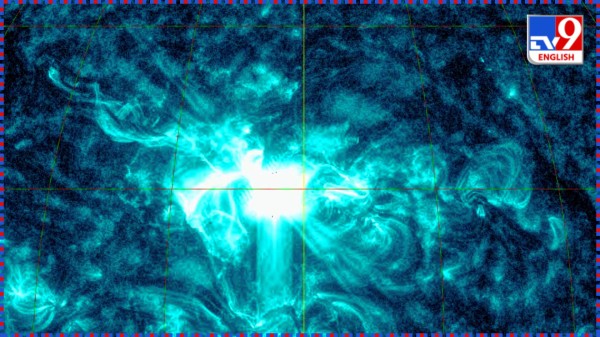 The X1.7 flare that erupted on 09 November. 