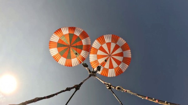 A view of the main parachutes from the test article. 