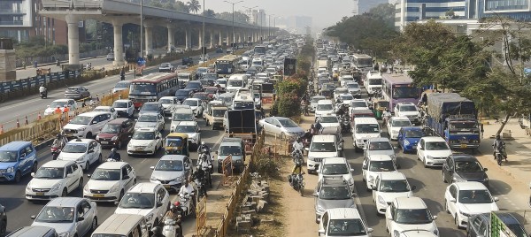 Bengaluru is building 78 new skywalks to significantly improve pedestrian safety and reduce chronic traffic congestion. 