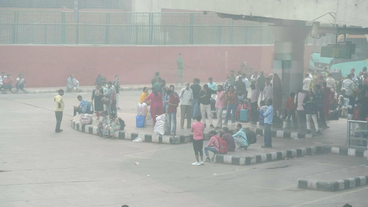 With pollution levels refusing to ease, Delhi continues to implement GRAP Stage III measures