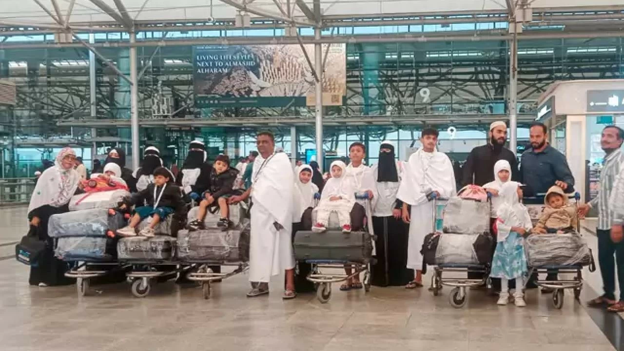 Naziruddin and his family were on pilgrimage in Mecca, when the horrific bus accident took their lives. 