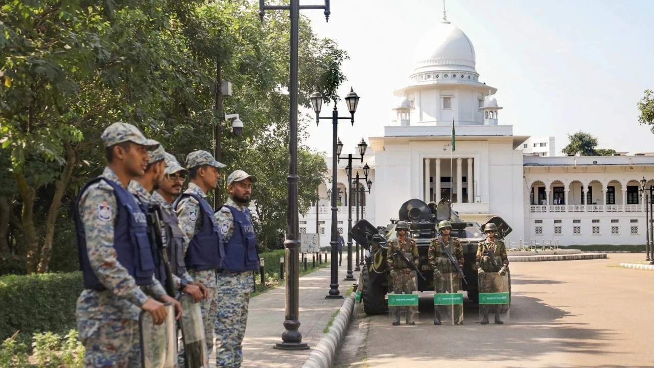 Dhaka: Security personnel keep vigil outside the International Crimes Tribunal after it sentences ousted former Prime Minister Sheikh Hasina to death in absentia for crimes against humanity in Dhaka, Bangladesh on Monday. (PTI Photo)