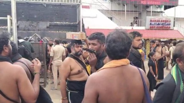 Crowds surged to unprecedented levels in Sabarimala following central forces are asked to reach the hill shrine 