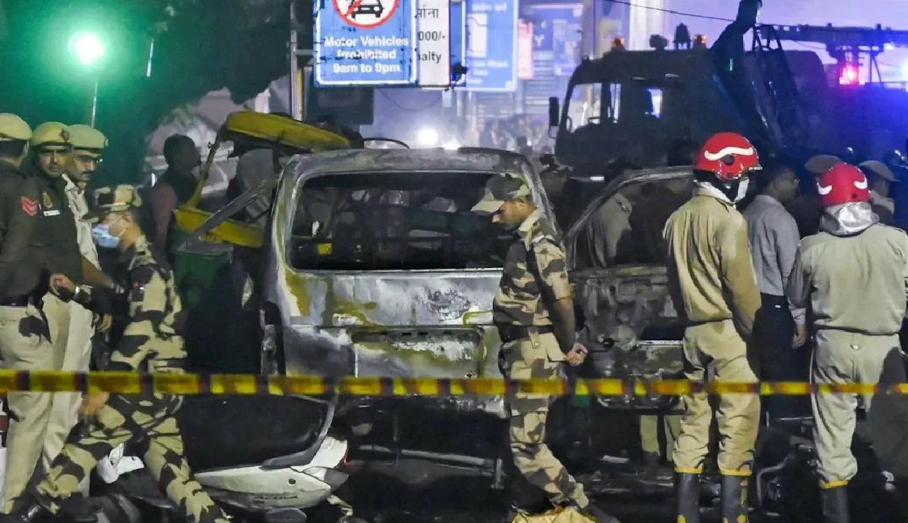 The JeM has also launched an online course called 'Tuhfat ul Mominat'