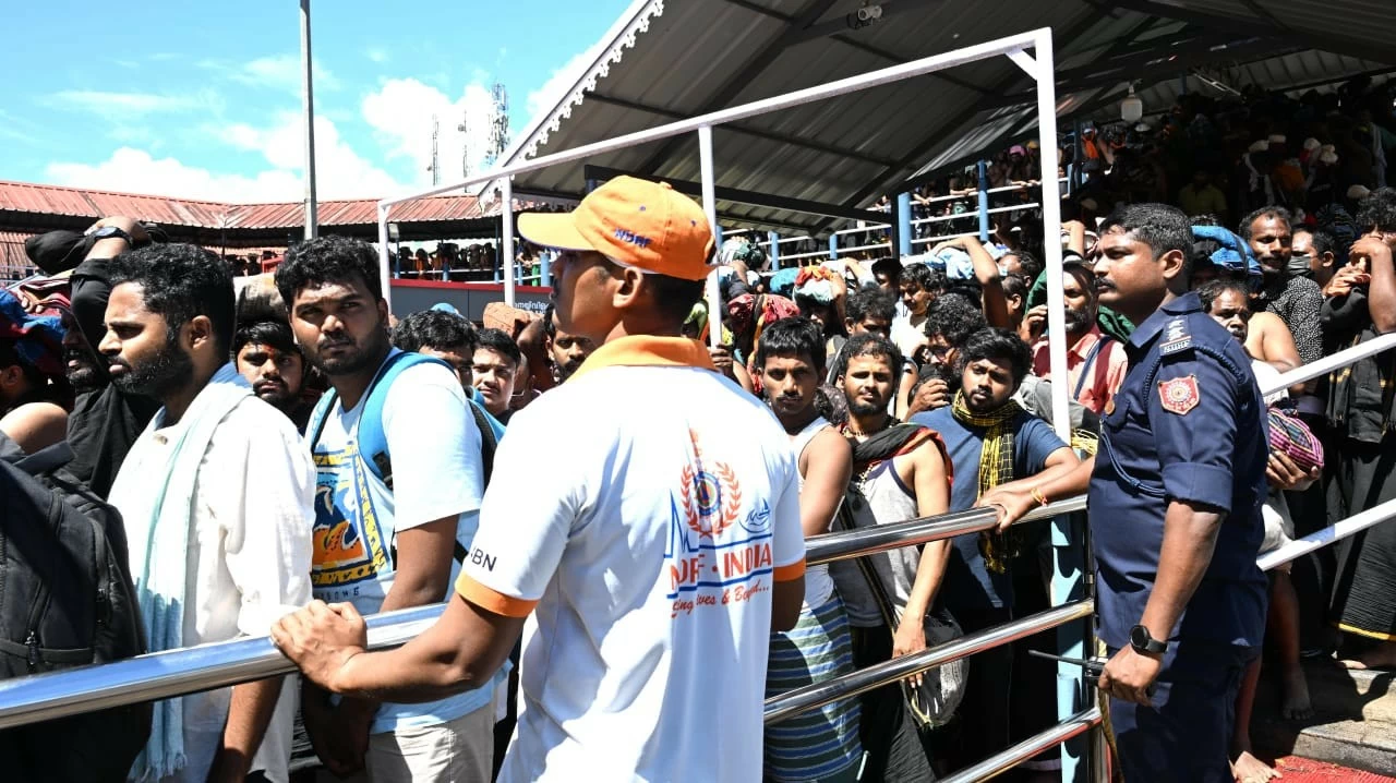 NDRF team arrive at Sabarimala 