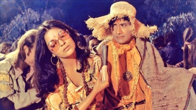 Zeenat Aman in Hare Rama Hare Krishna