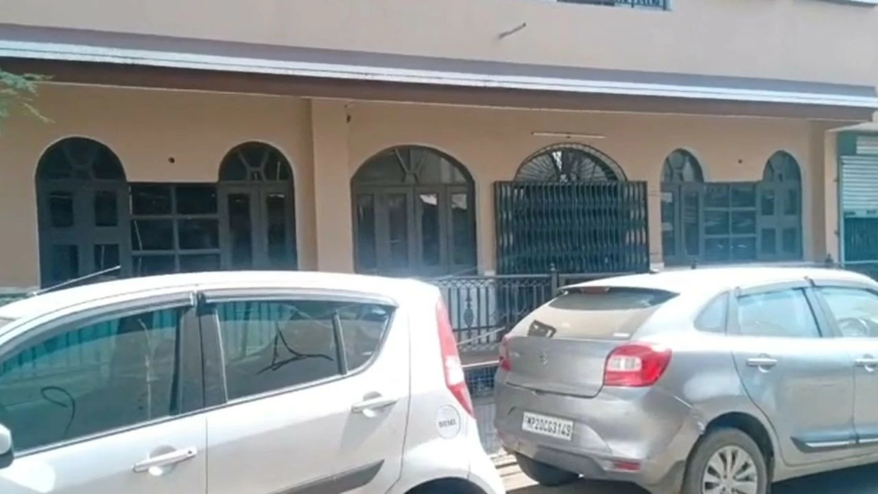 The property was earlier flagged for unauthorised construction, with the first notice issued on October 23, 1996.