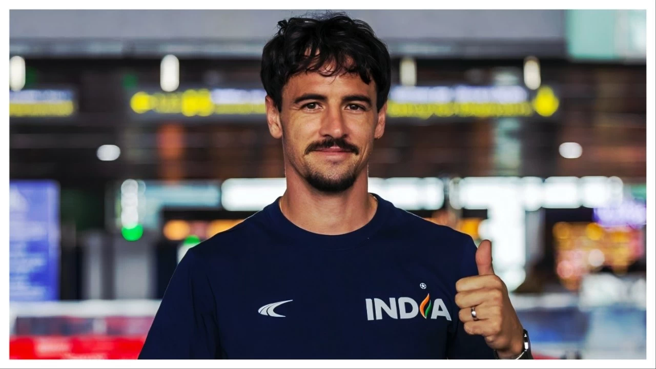 Ryan Williams relinquished his Australian passport to become Indian citizen. 