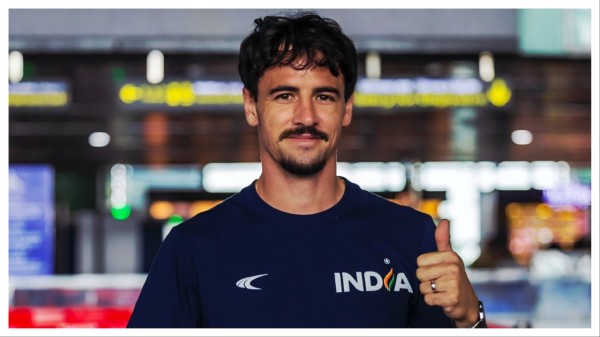 Ryan Williams relinquished his Australian passport to become Indian citizen. 